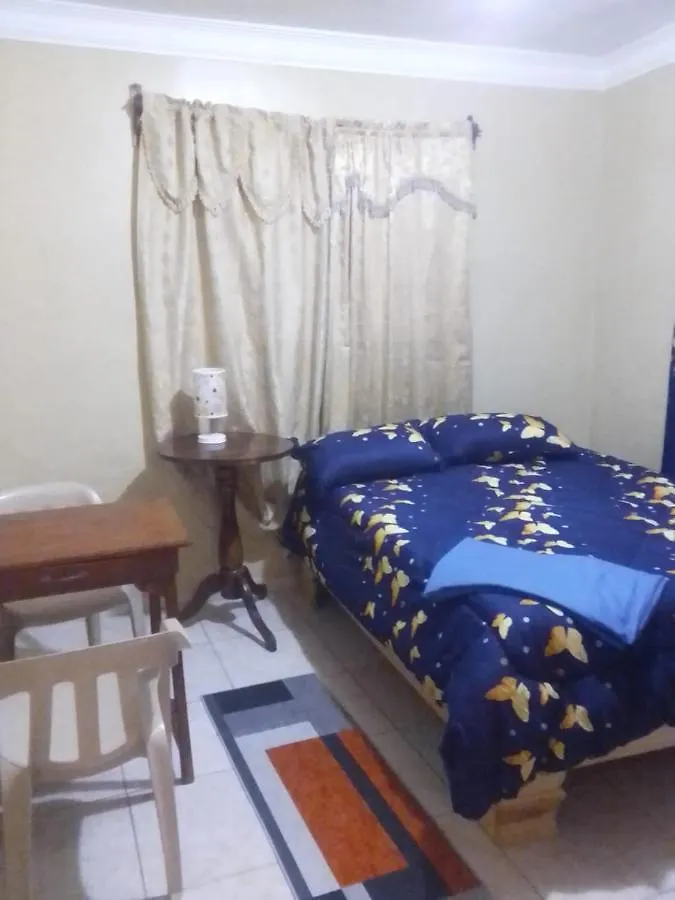 Casa De Hospedaje Narda Barahona 0*,